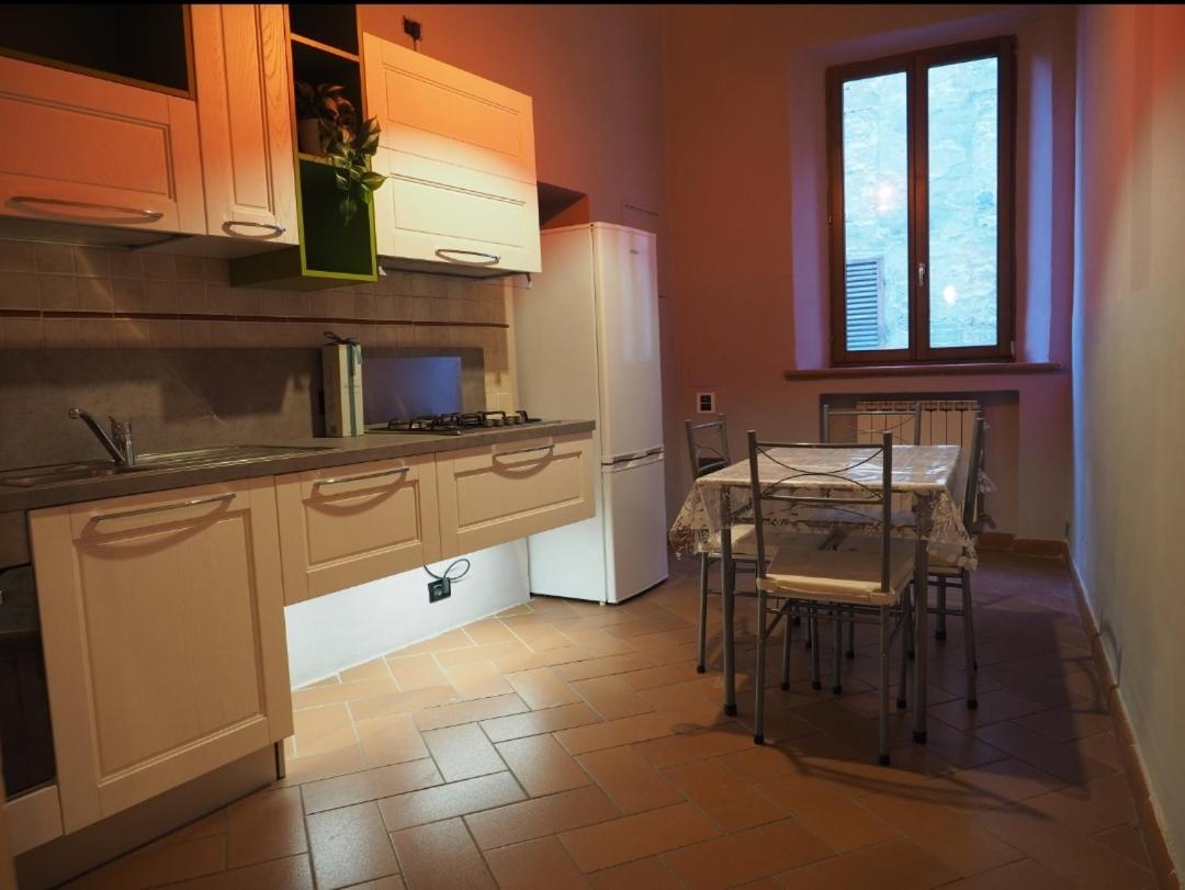 Il Nido Dell'Aquila By Francigenaapartments Сиена Экстерьер фото